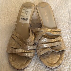 Donald J. Pliner Gold Women's Sandals